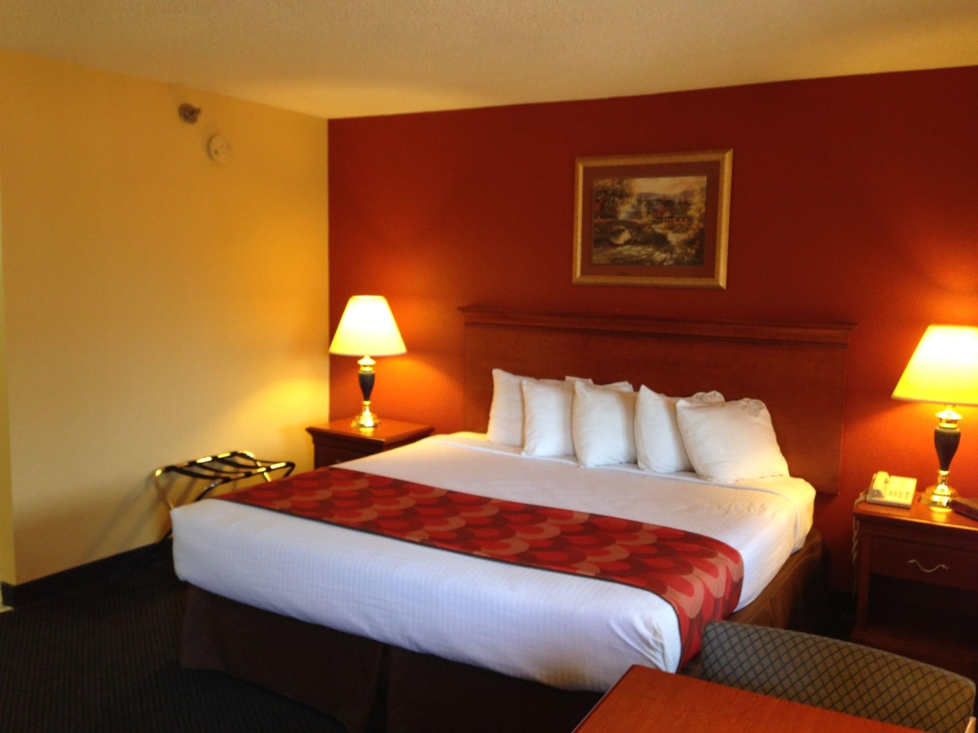 Super 8 By Wyndham Downtown Gatlinburg At Convention Center Otel Dış mekan fotoğraf